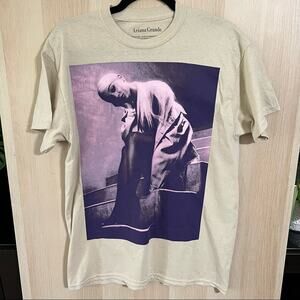 Ariana Grande Sweetener World Tour Concert T-shirt